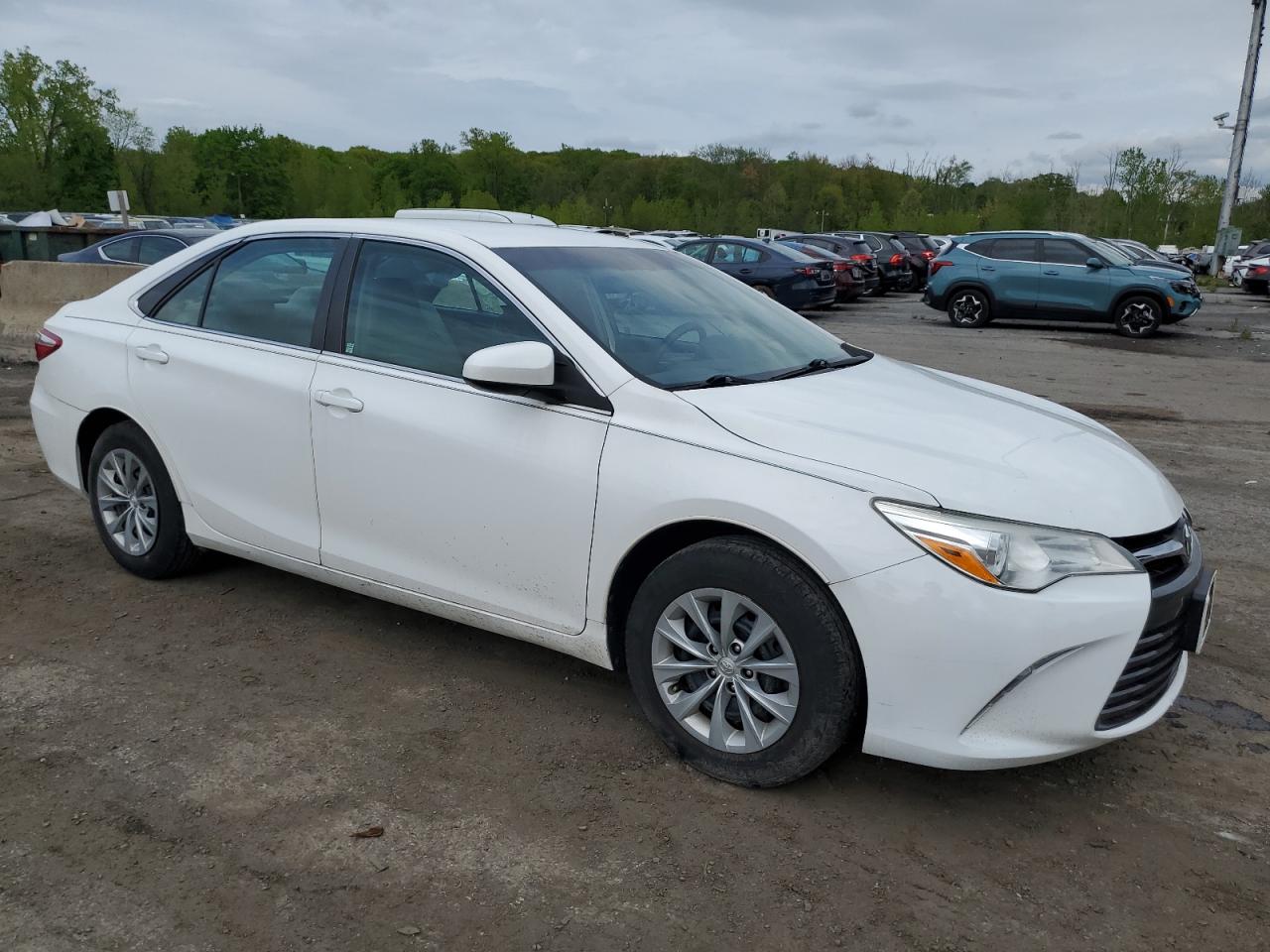 4T1BF1FK4FU109273 2015 Toyota Camry Le