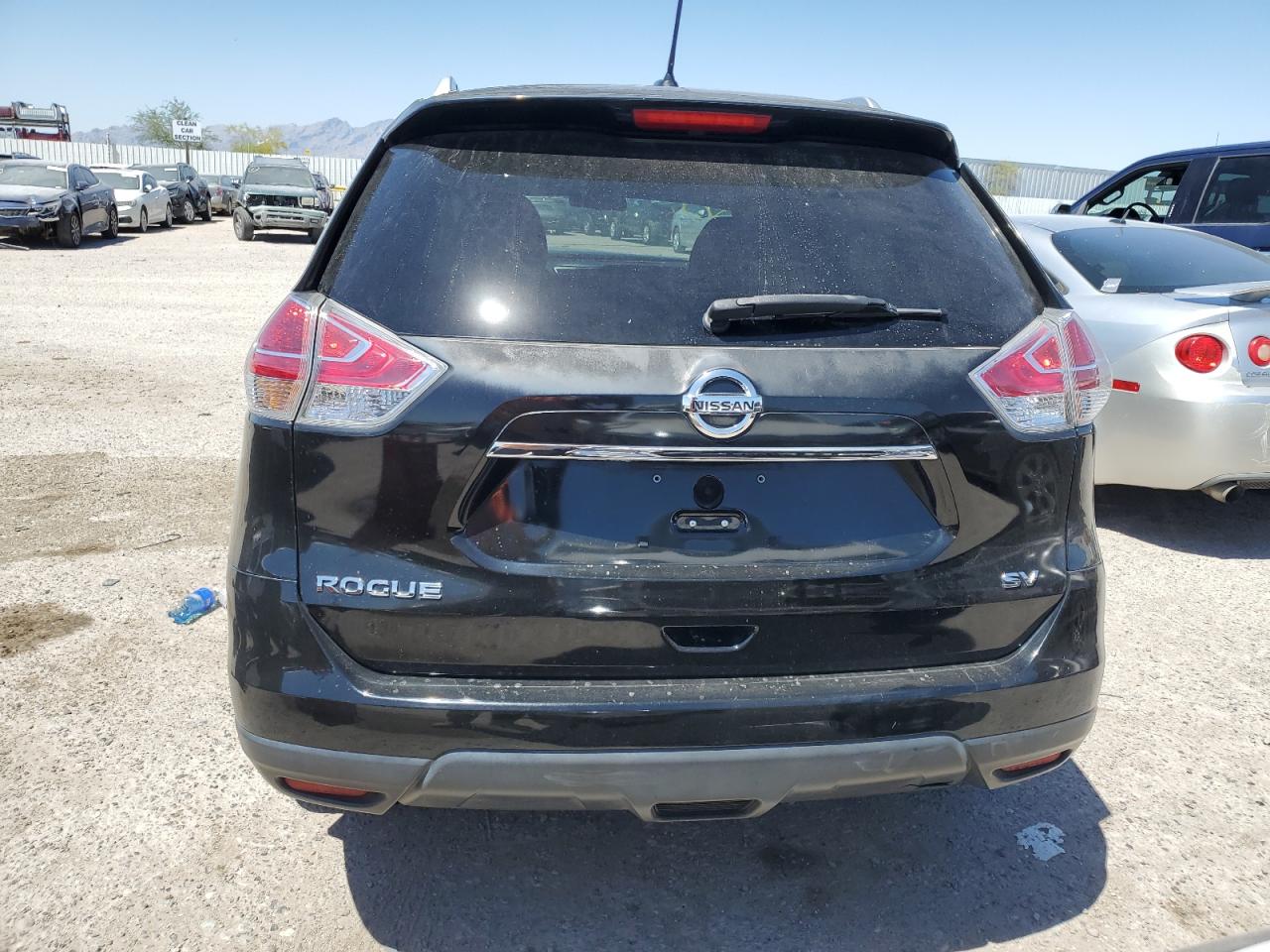 KNMAT2MT7FP575885 2015 Nissan Rogue S