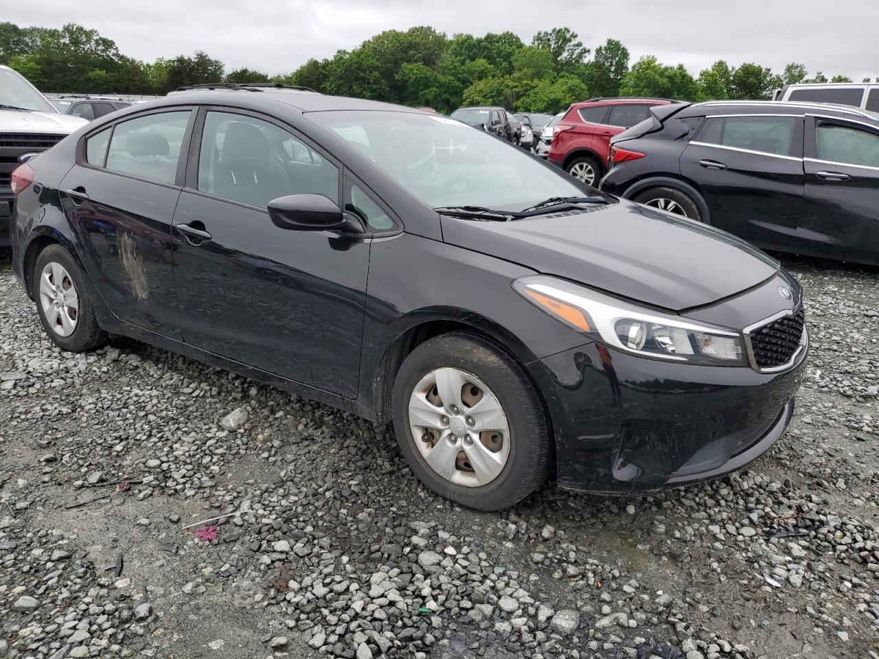 3KPFK4A71HE011938 2017 Kia Forte Lx