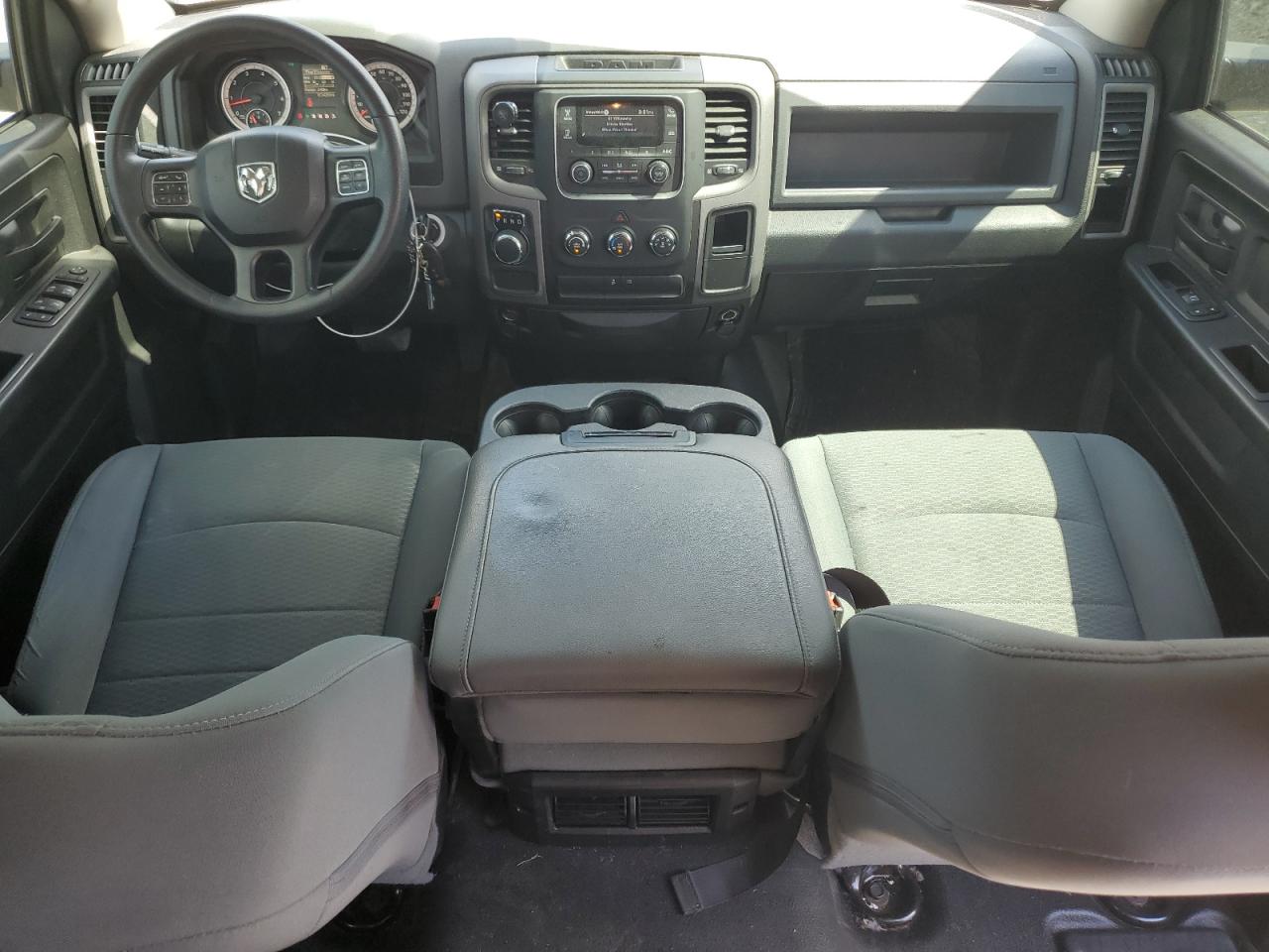 1C6RR6ST6HS657822 2017 Ram 1500 St