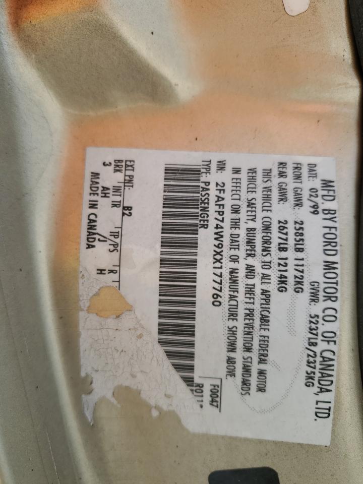 2FAFP74W9XX177760 1999 Ford Crown Victoria Lx