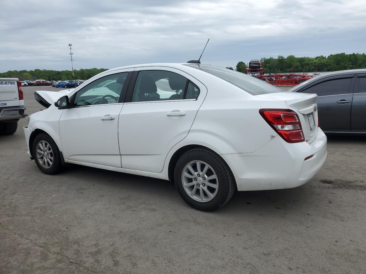 1G1JD5SB1K4148375 2019 Chevrolet Sonic Lt