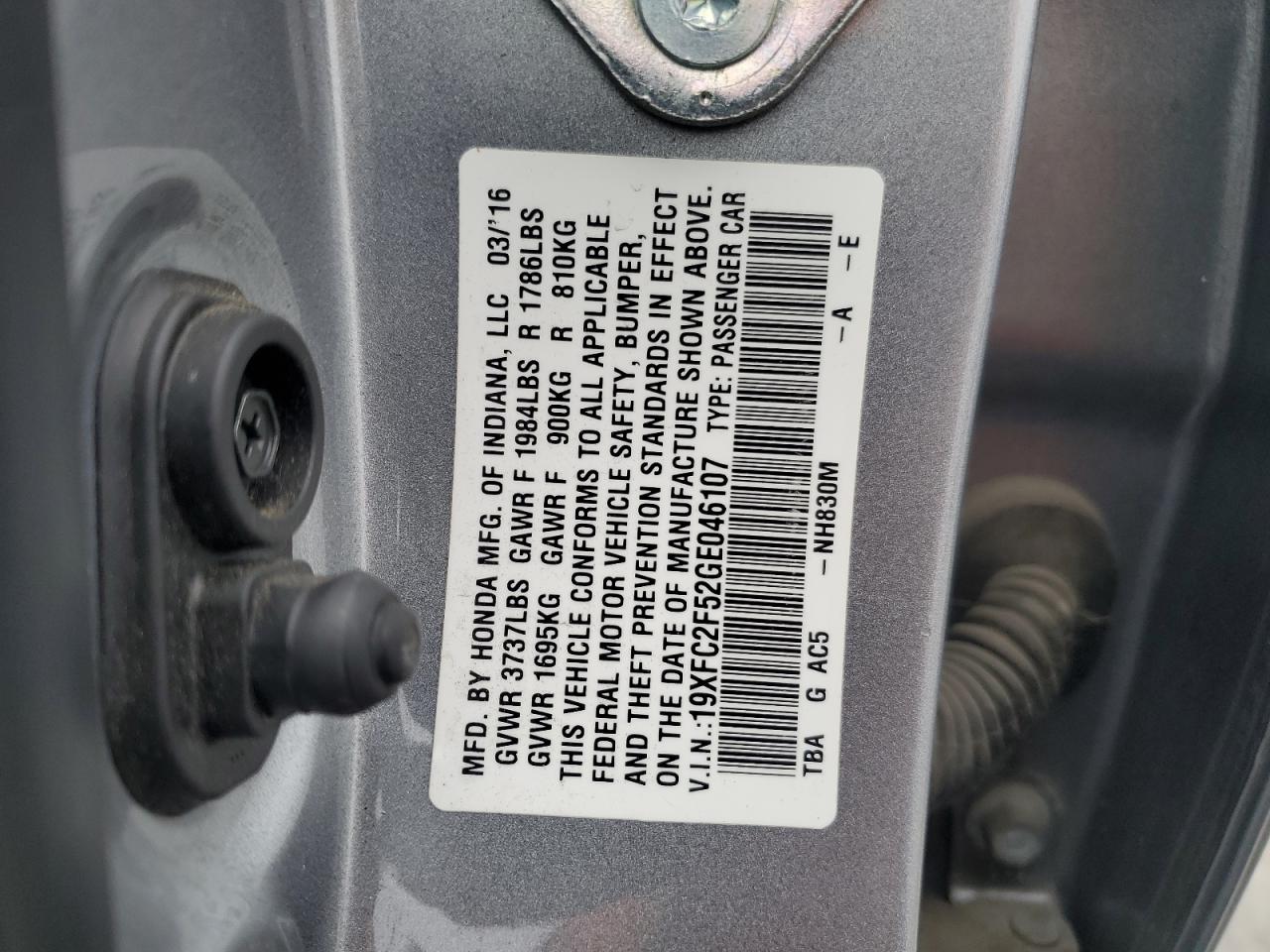 19XFC2F52GE046107 2016 Honda Civic Lx