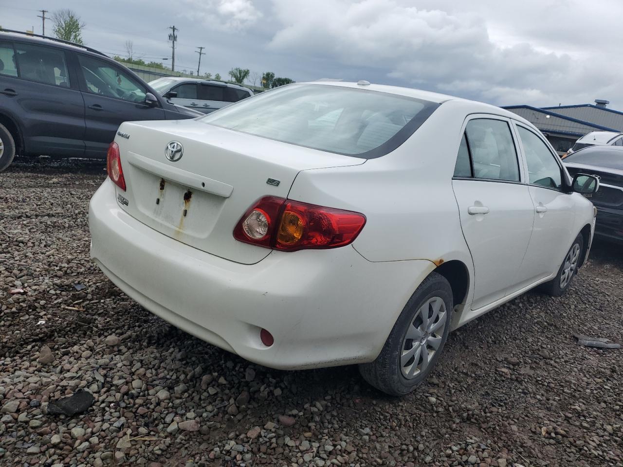 1NXBU4EE8AZ352001 2010 Toyota Corolla Base