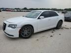 CHRYSLER 300 S photo