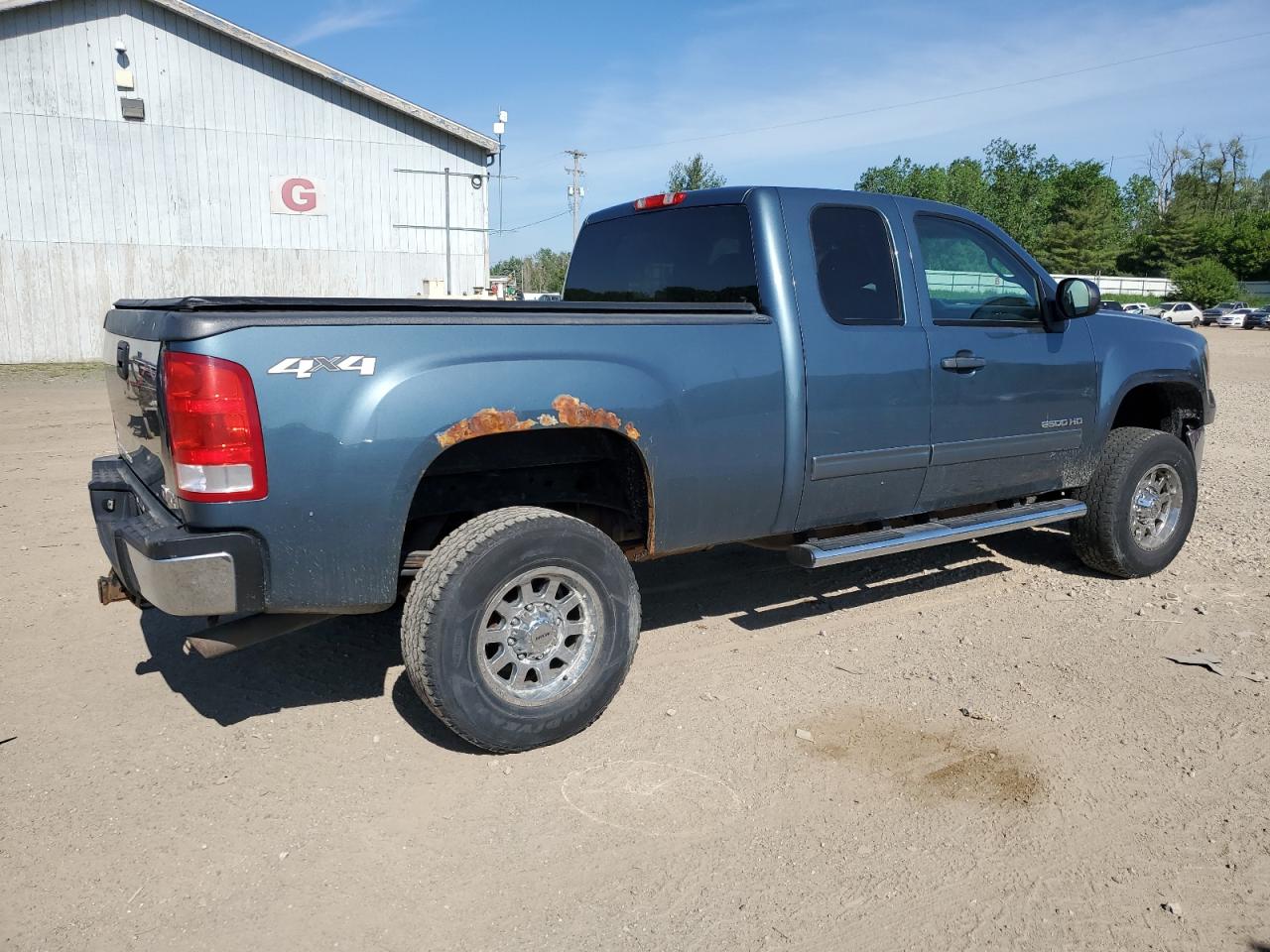 1GT220CG9CZ225836 2012 GMC Sierra K2500 Sle