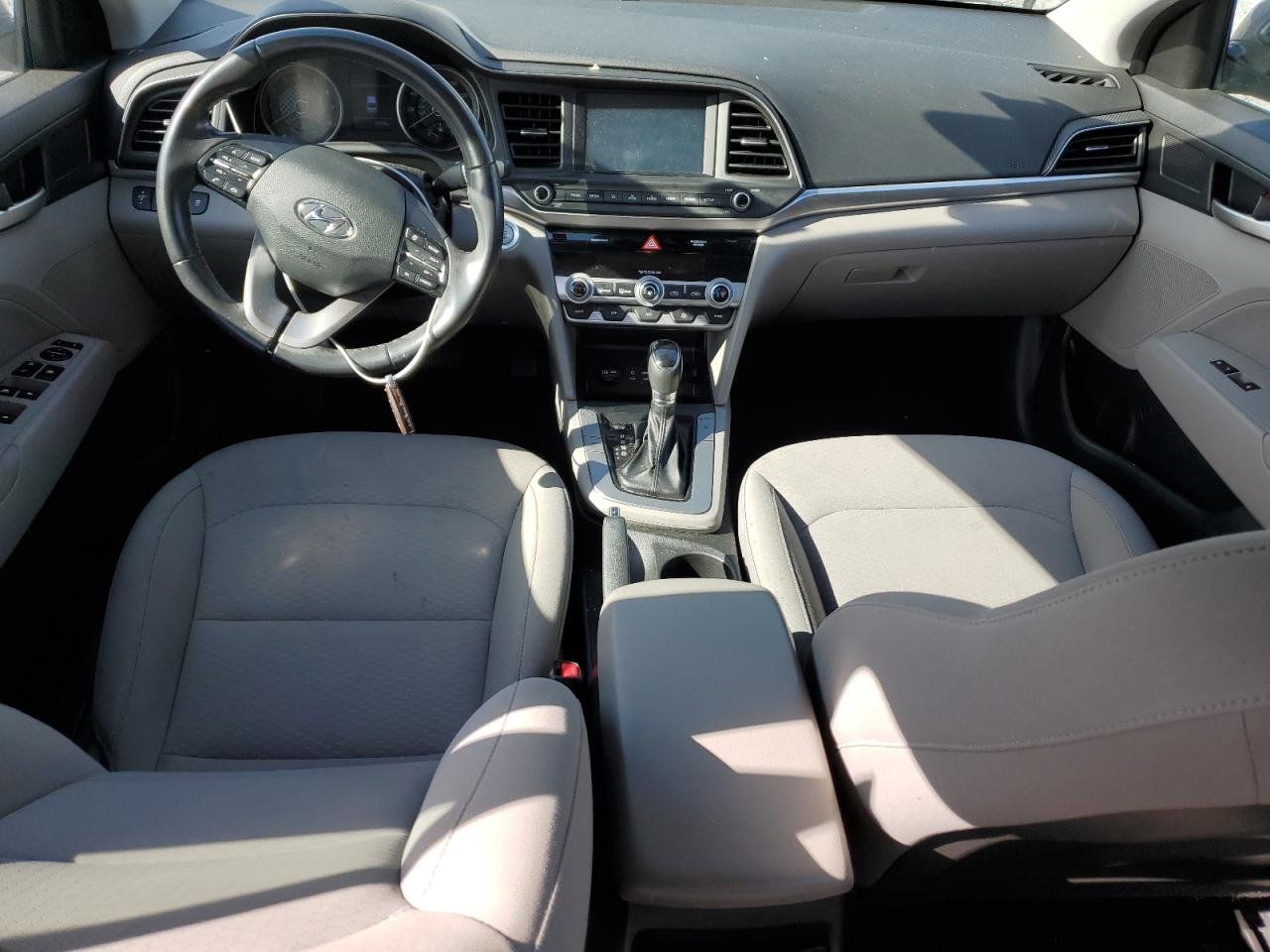 KMHD84LF0KU844631 2019 Hyundai Elantra Sel