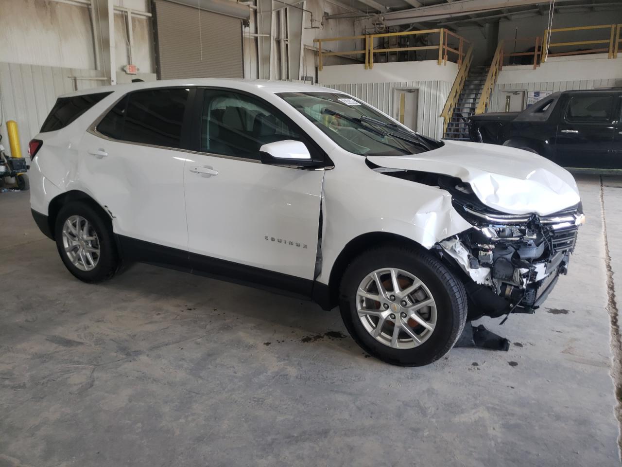 VIN: 2GNAXTEV8N6133651 2022 CHEVROLET EQUINOX