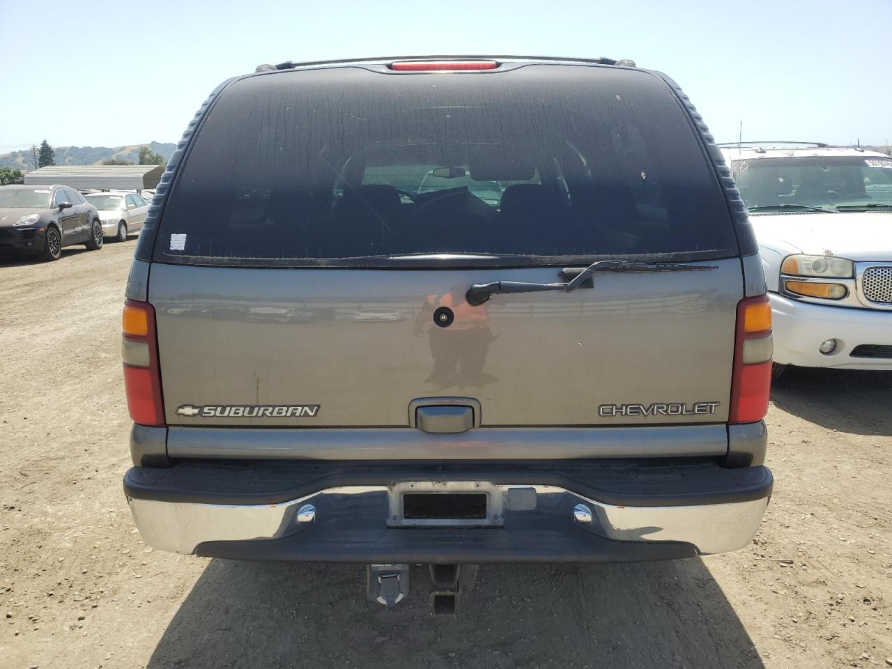 3GNGK26U81G138484 2001 Chevrolet Suburban K2500