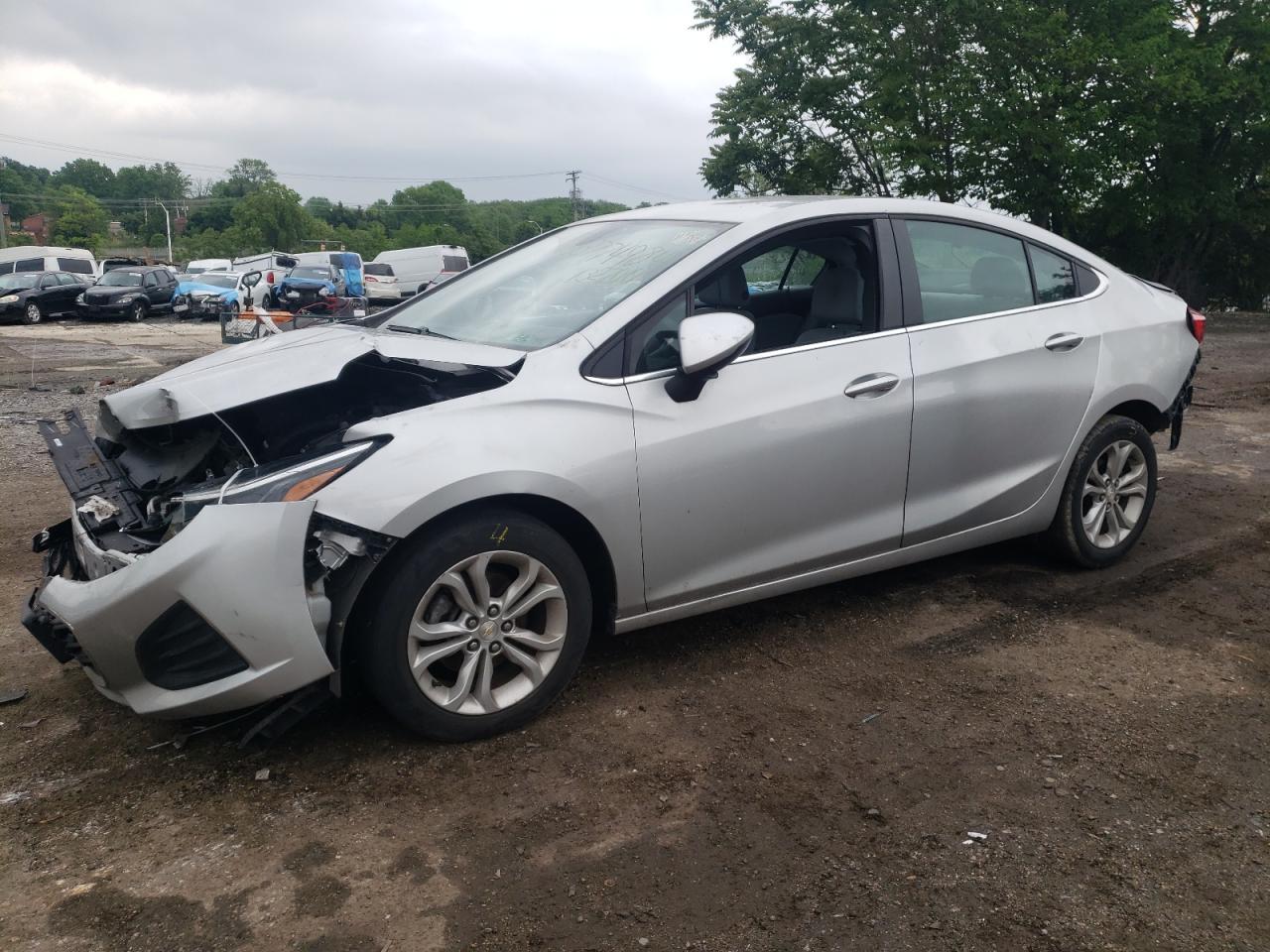 1G1BE5SM3K7132700 2019 Chevrolet Cruze Lt