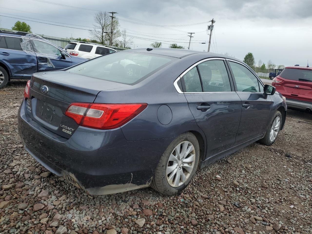 2015 Subaru Legacy 2.5I Premium vin: 4S3BNAC68F3030130