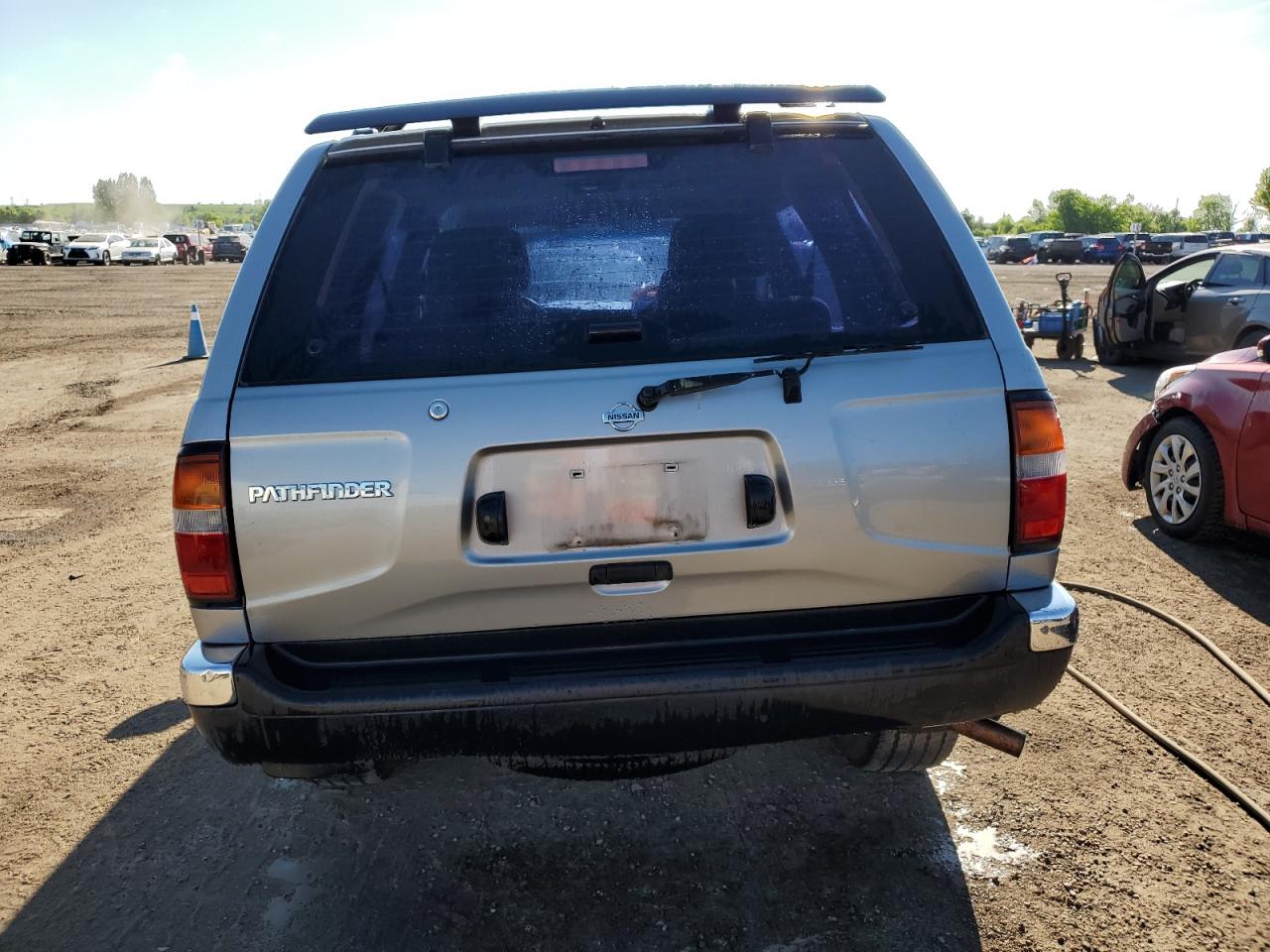 JN8AR05Y6XW298364 1999 Nissan Pathfinder Le