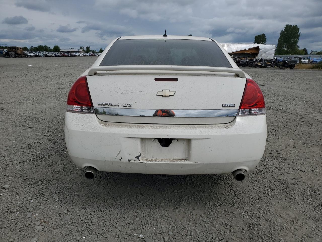 2G1WU583989185606 2008 Chevrolet Impala Ltz