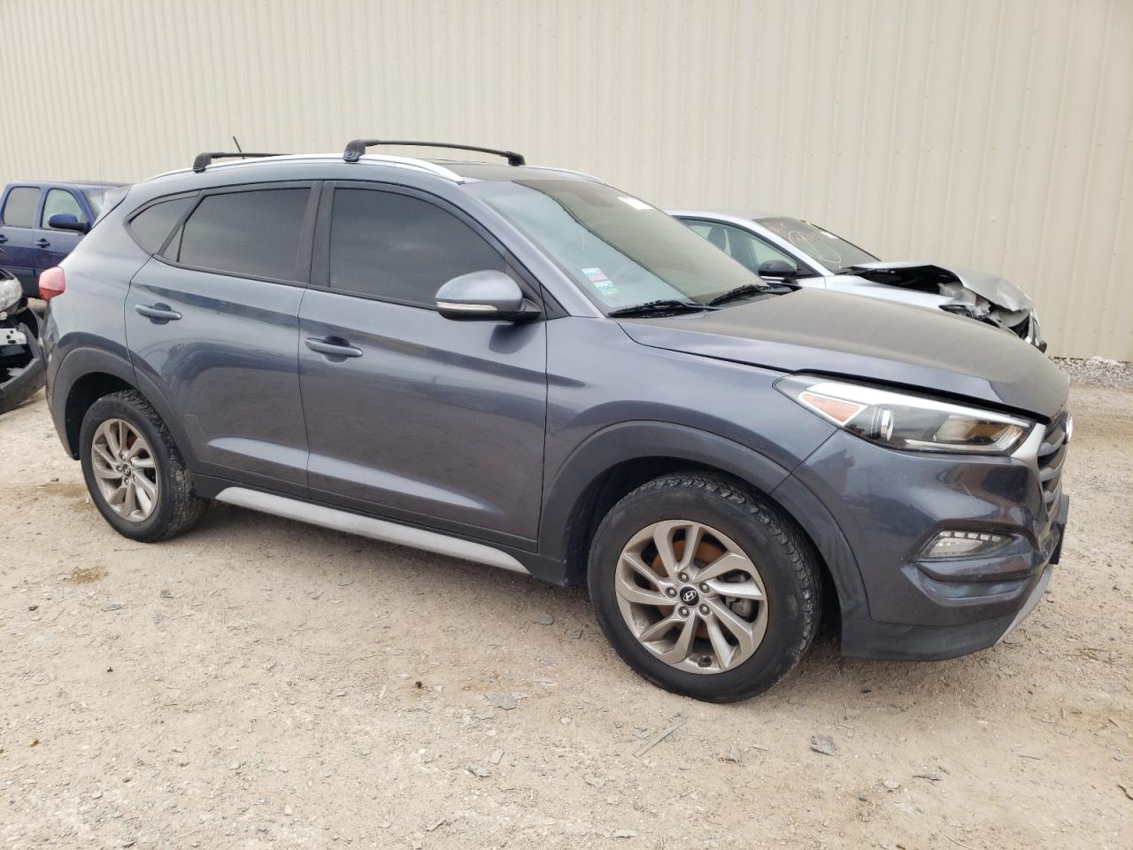 2017 Hyundai Tucson Limited vin: KM8J33A2XHU538637