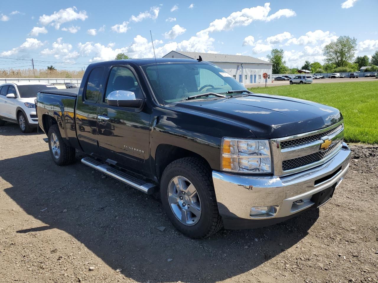 1GCRKSE73DZ414930 2013 Chevrolet Silverado K1500 Lt