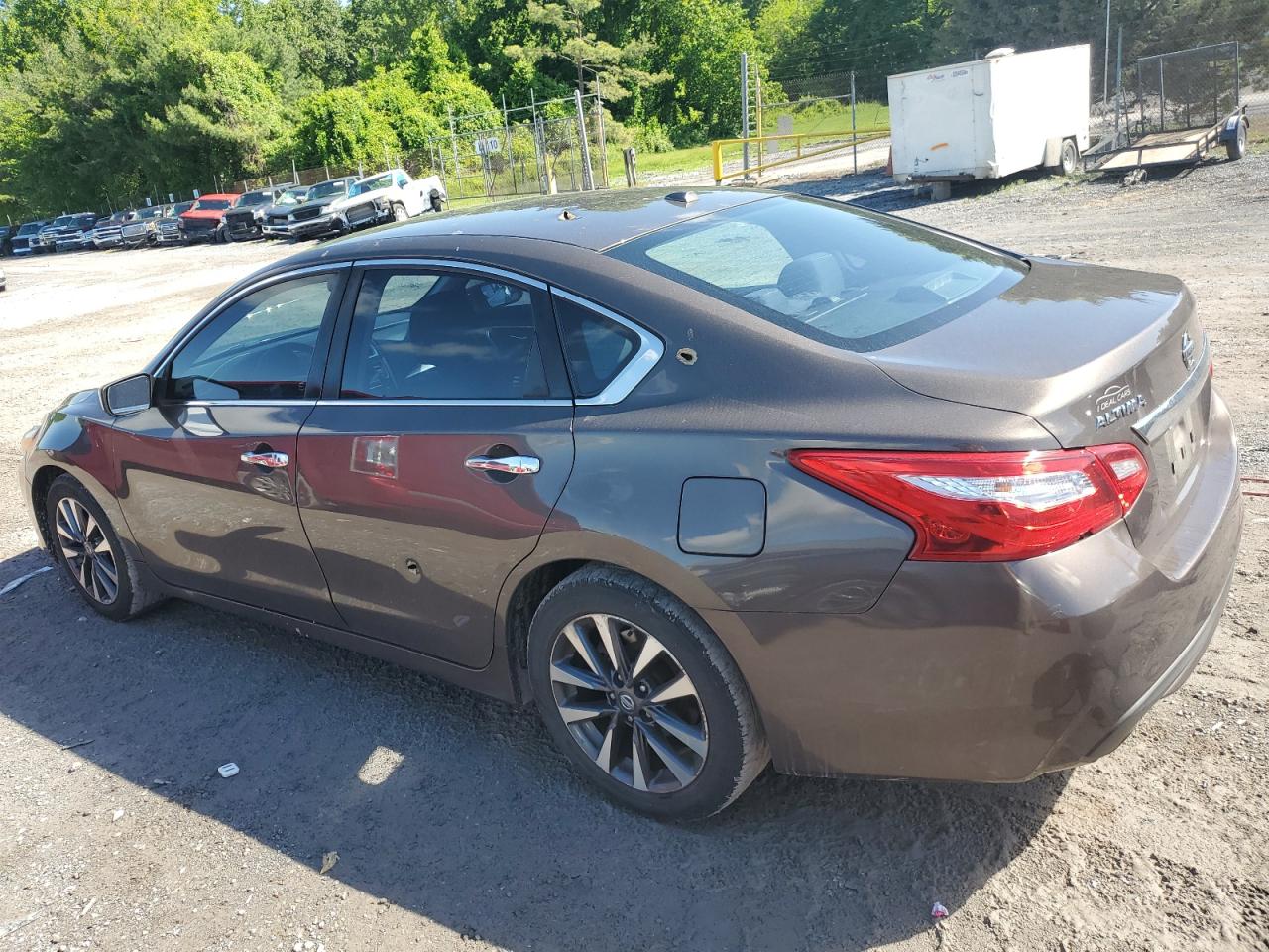 1N4AL3AP2HC118334 2017 Nissan Altima 2.5