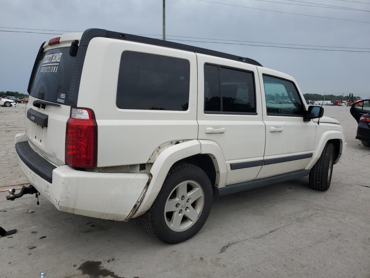 1J8HH48K58C115043 2008 Jeep Commander Sport