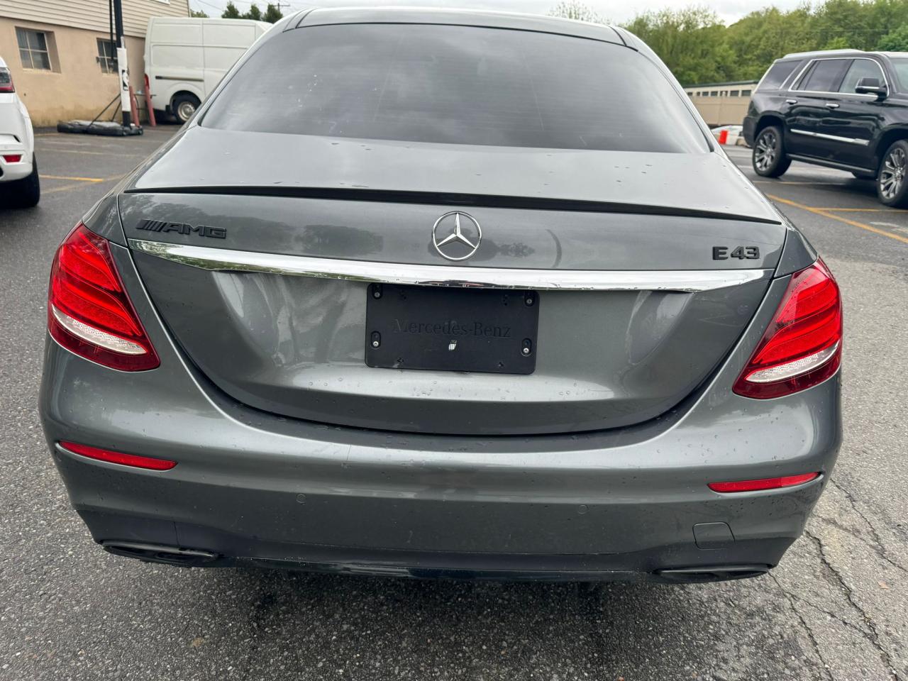 WDDZF6EB5HA147588 2017 Mercedes-Benz E 43 4Matic Amg