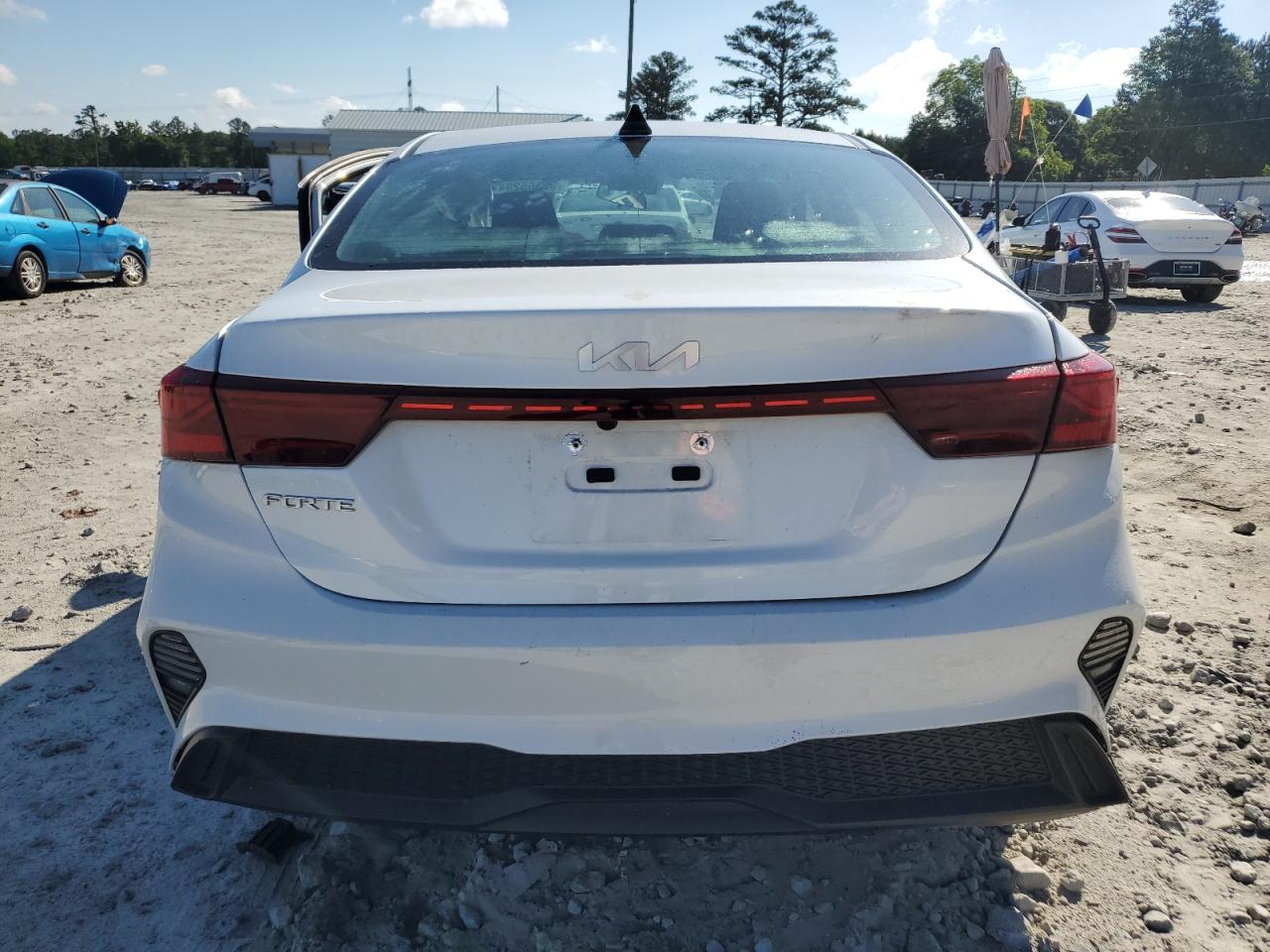 3KPF24AD5PE583583 2023 Kia Forte Lx