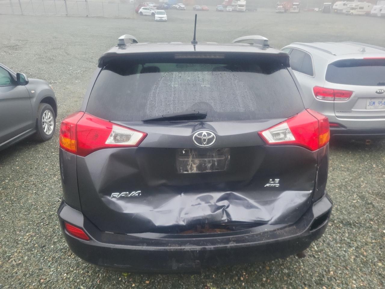 2T3BFREV4DW121633 2013 Toyota Rav4 Le