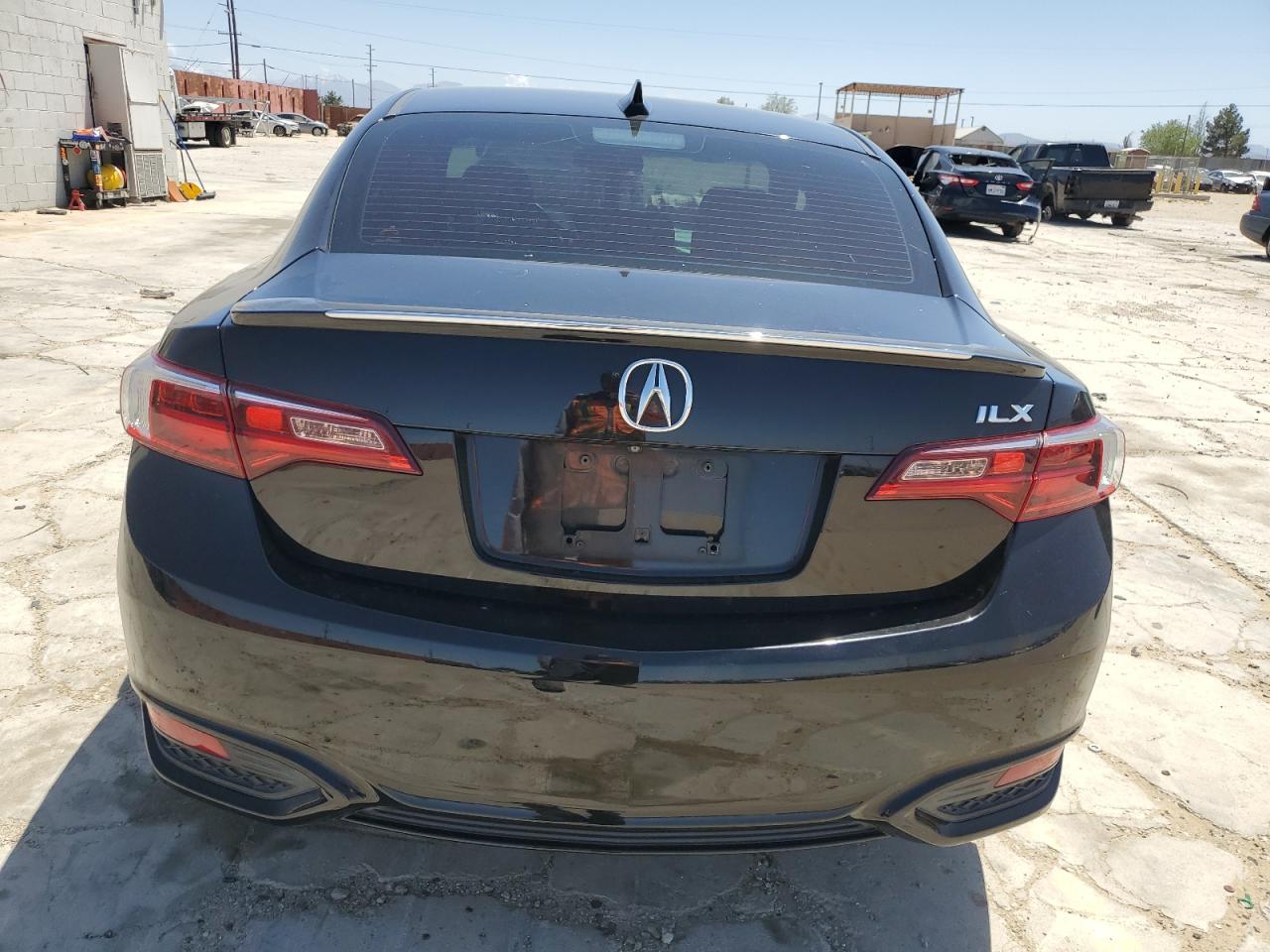 19UDE2F80HA012068 2017 Acura Ilx Premium