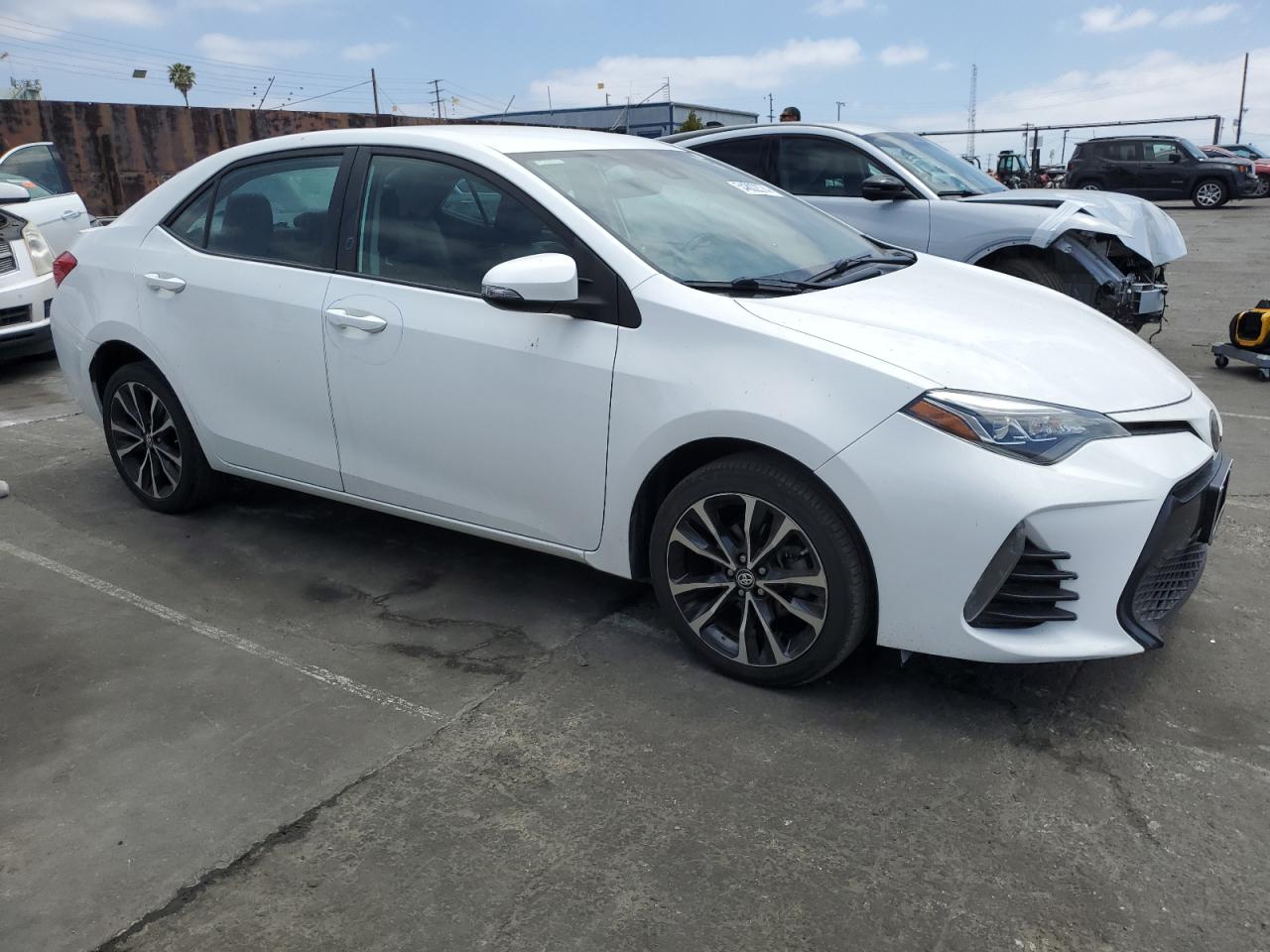 5YFBURHE5JP760899 2018 Toyota Corolla L