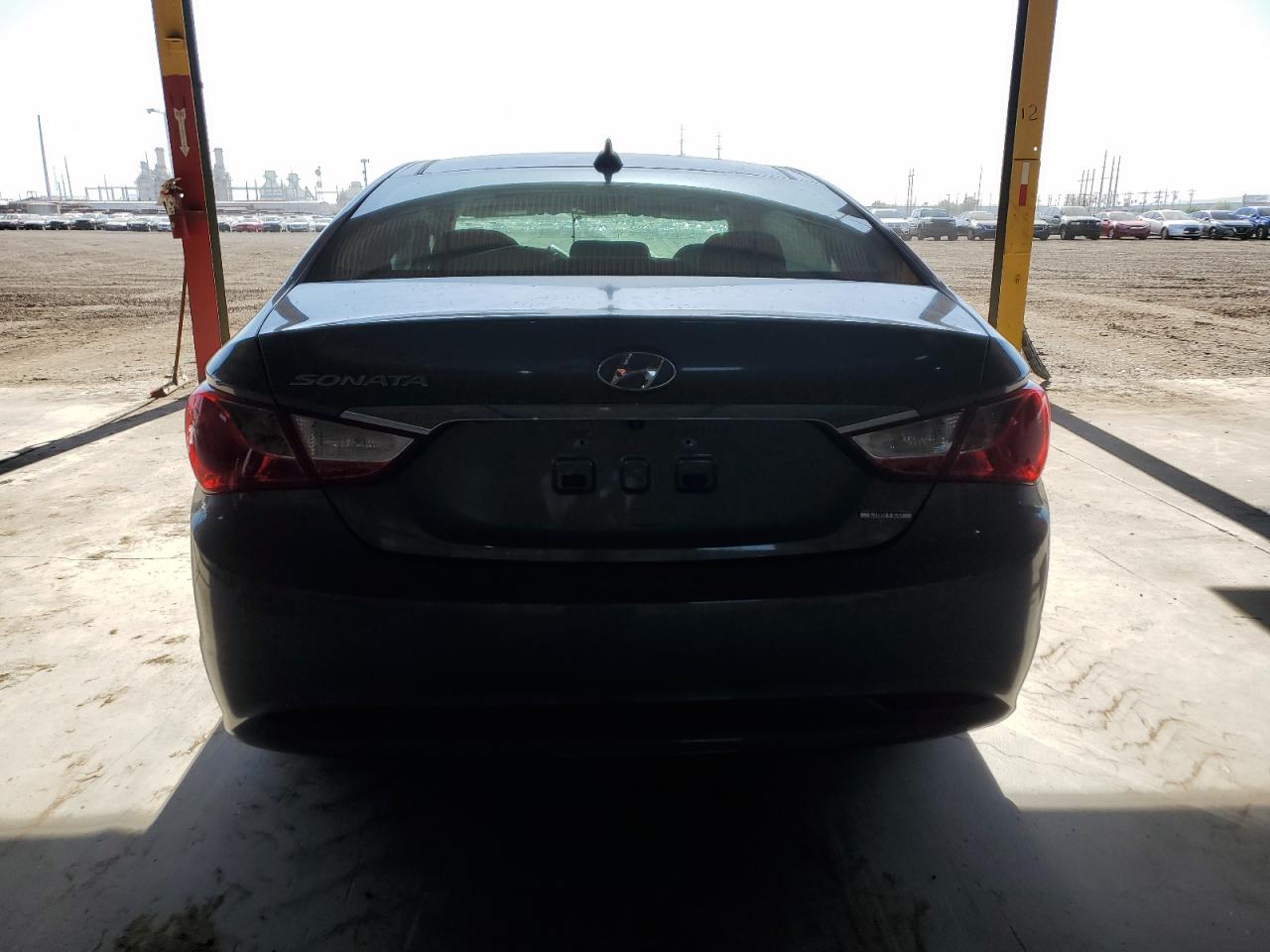 5NPEC4AC0DH581070 2013 Hyundai Sonata Se