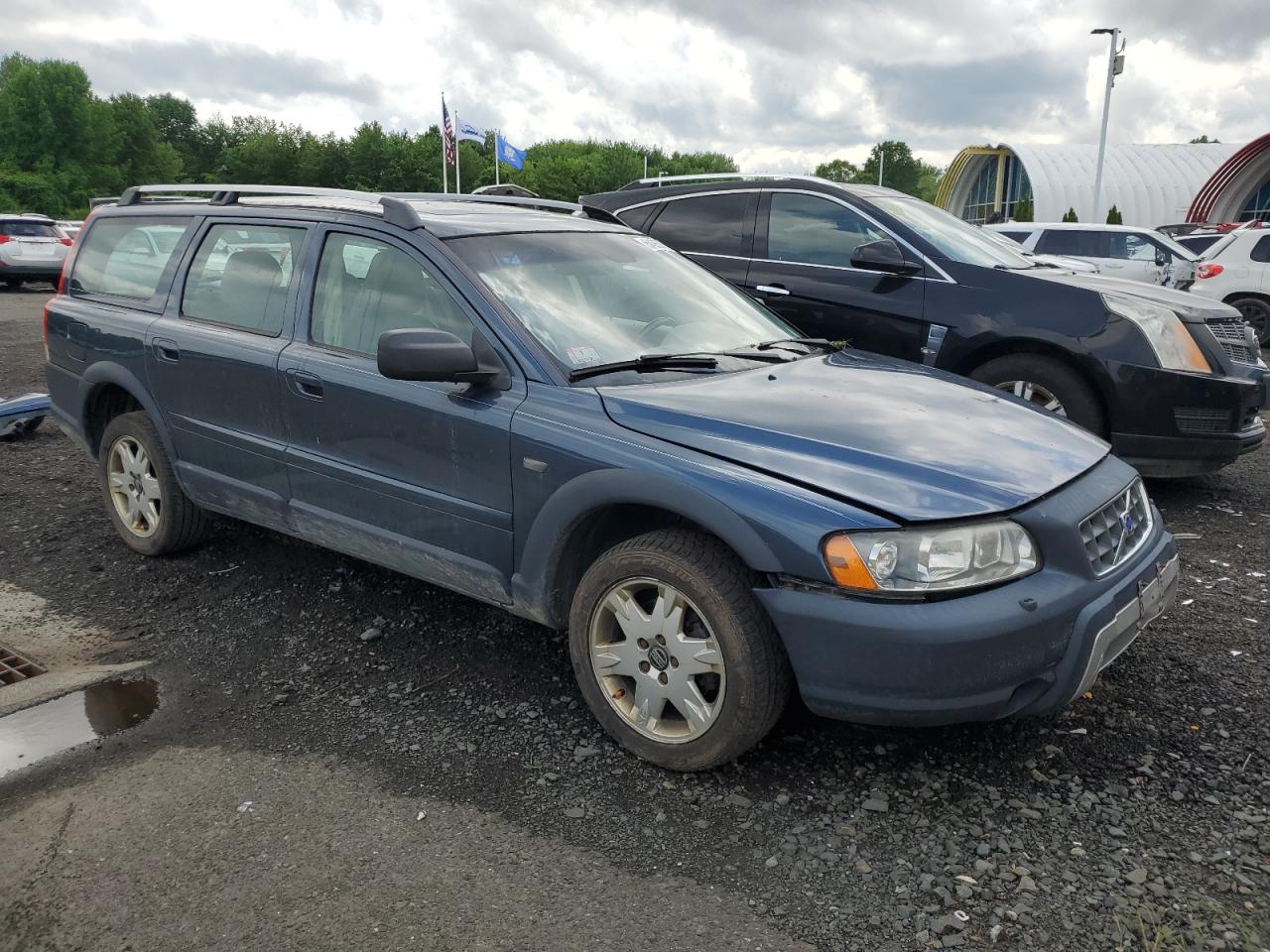 YV1SZ592251180691 2005 Volvo Xc70