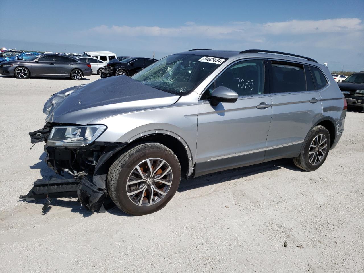 3VV3B7AX7LM058461 2020 Volkswagen Tiguan Se