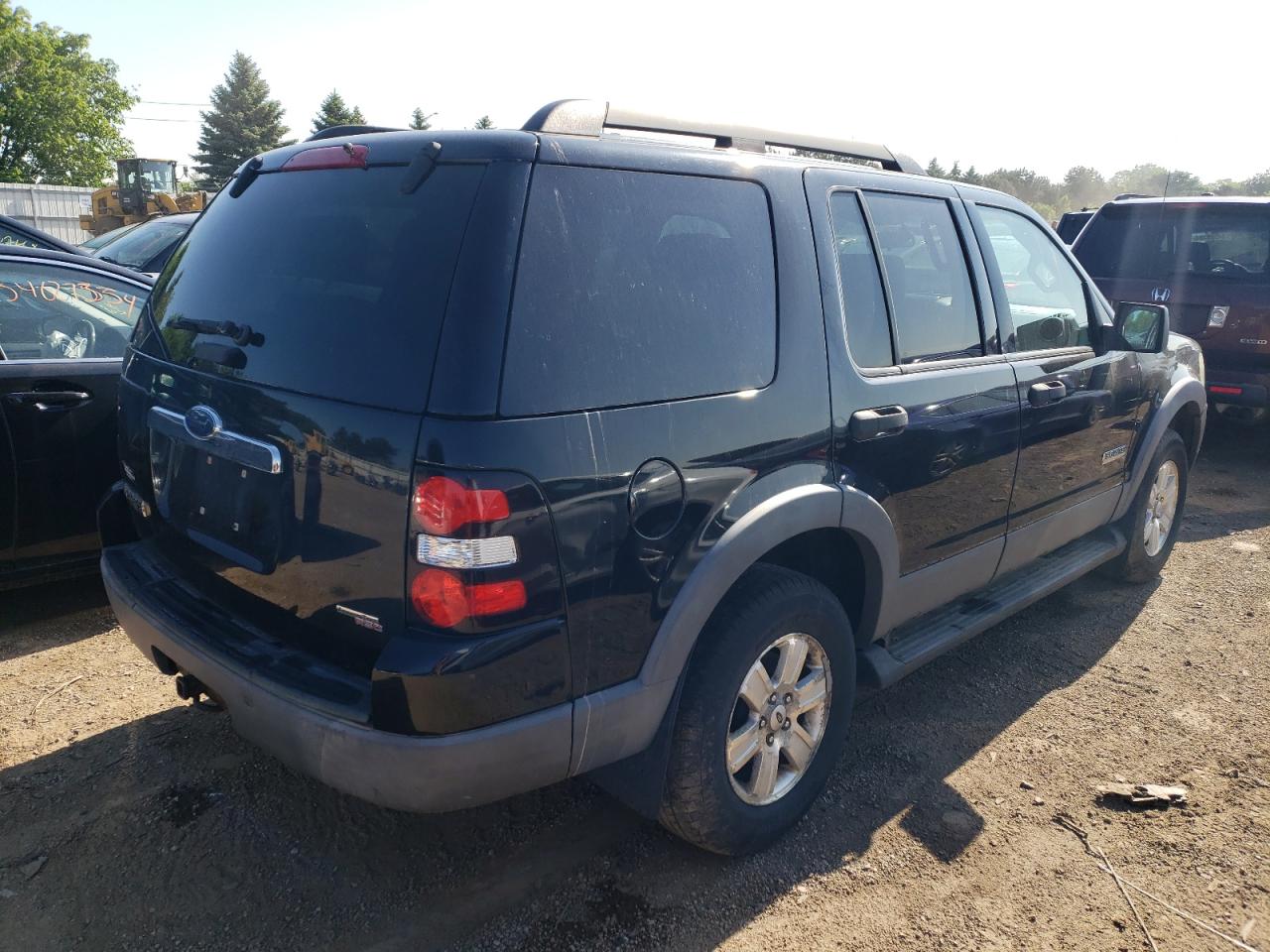 1FMEU73E66UB24295 2006 Ford Explorer Xlt