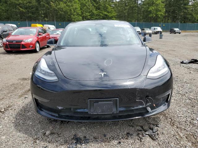 2018 Tesla Model 3 VIN: 5YJ3E1EB8JF070704 Lot: 52546764