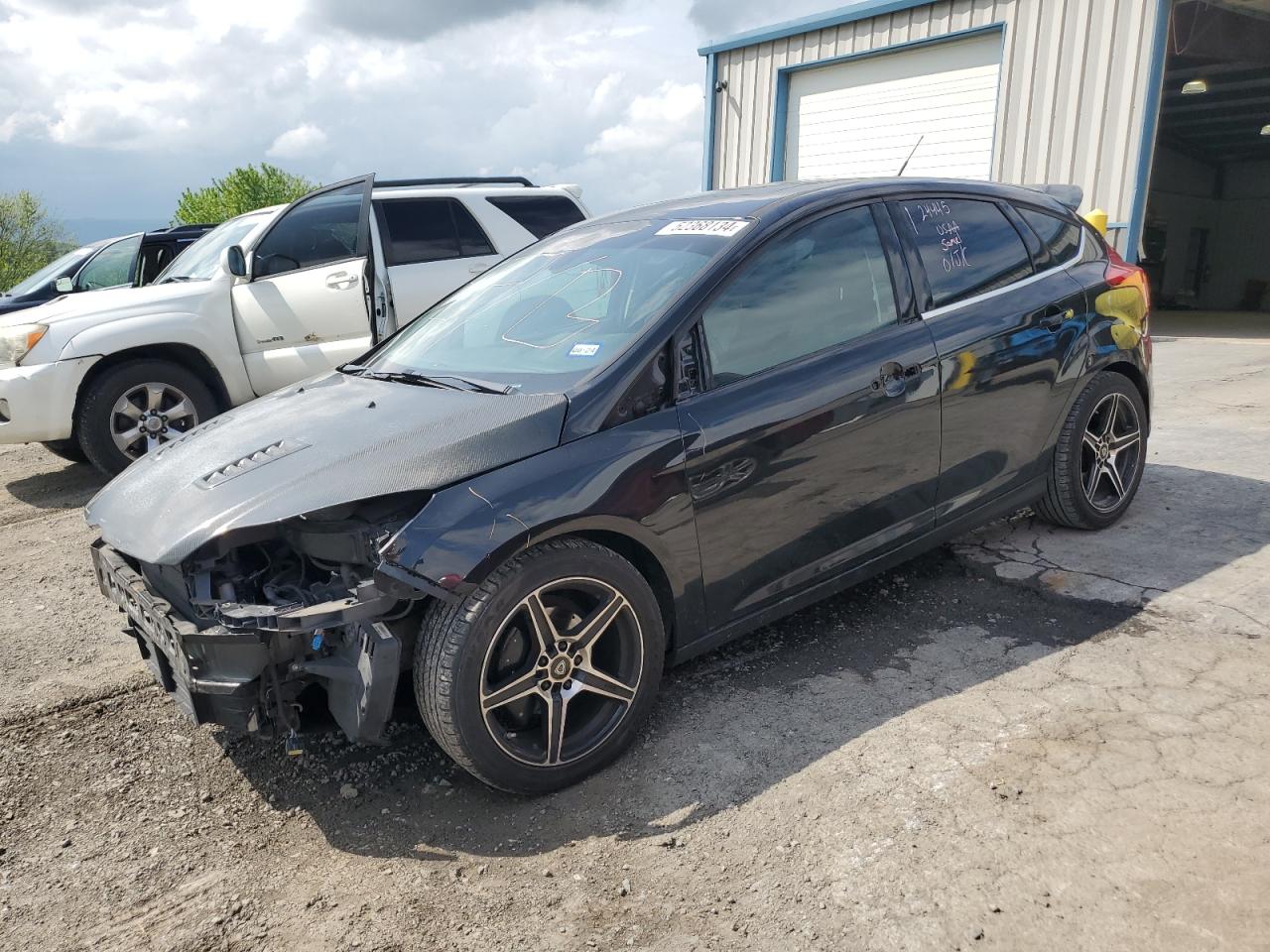 1FAHP3N24CL426194 2012 Ford Focus Titanium