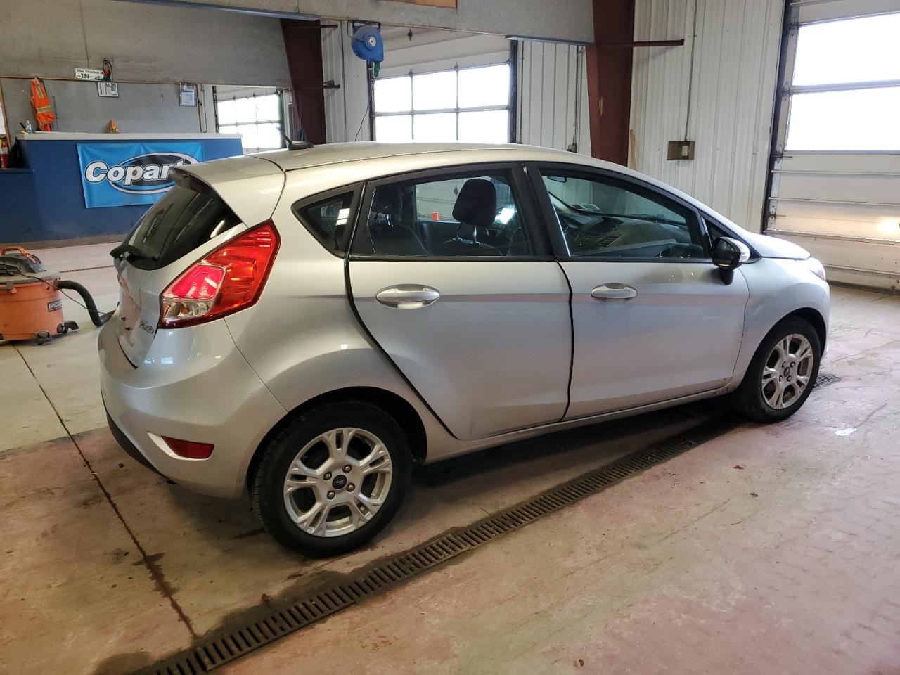 3FADP4EJ1GM182469 2016 Ford Fiesta Se