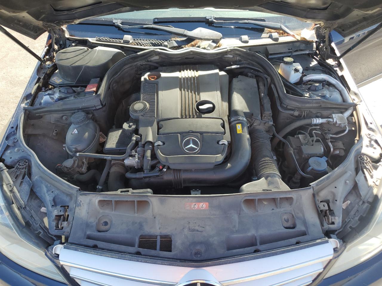 WDDGF4HB4DG012939 2013 Mercedes-Benz C 250