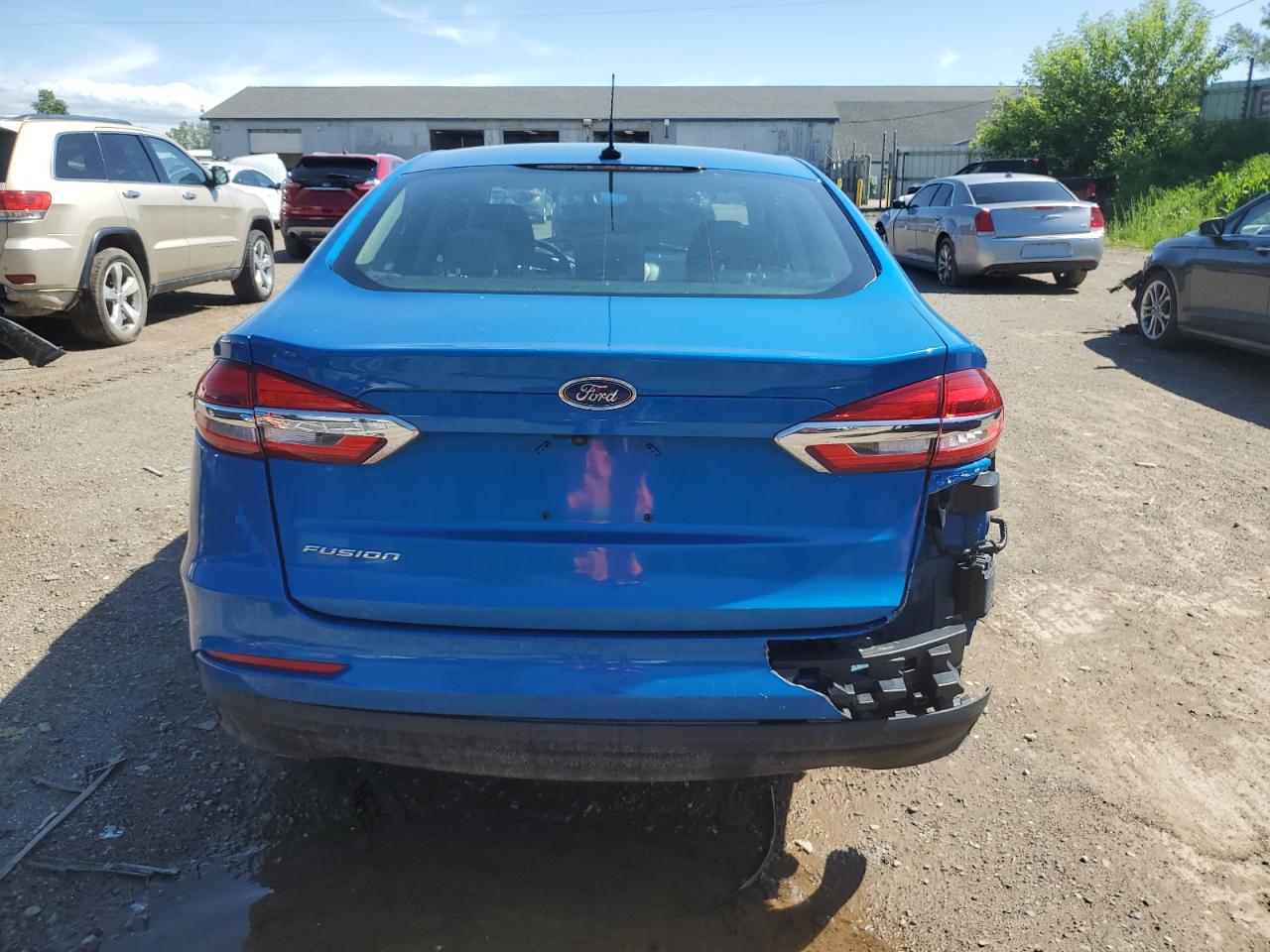 2019 Ford Fusion S vin: 3FA6P0G76KR281268