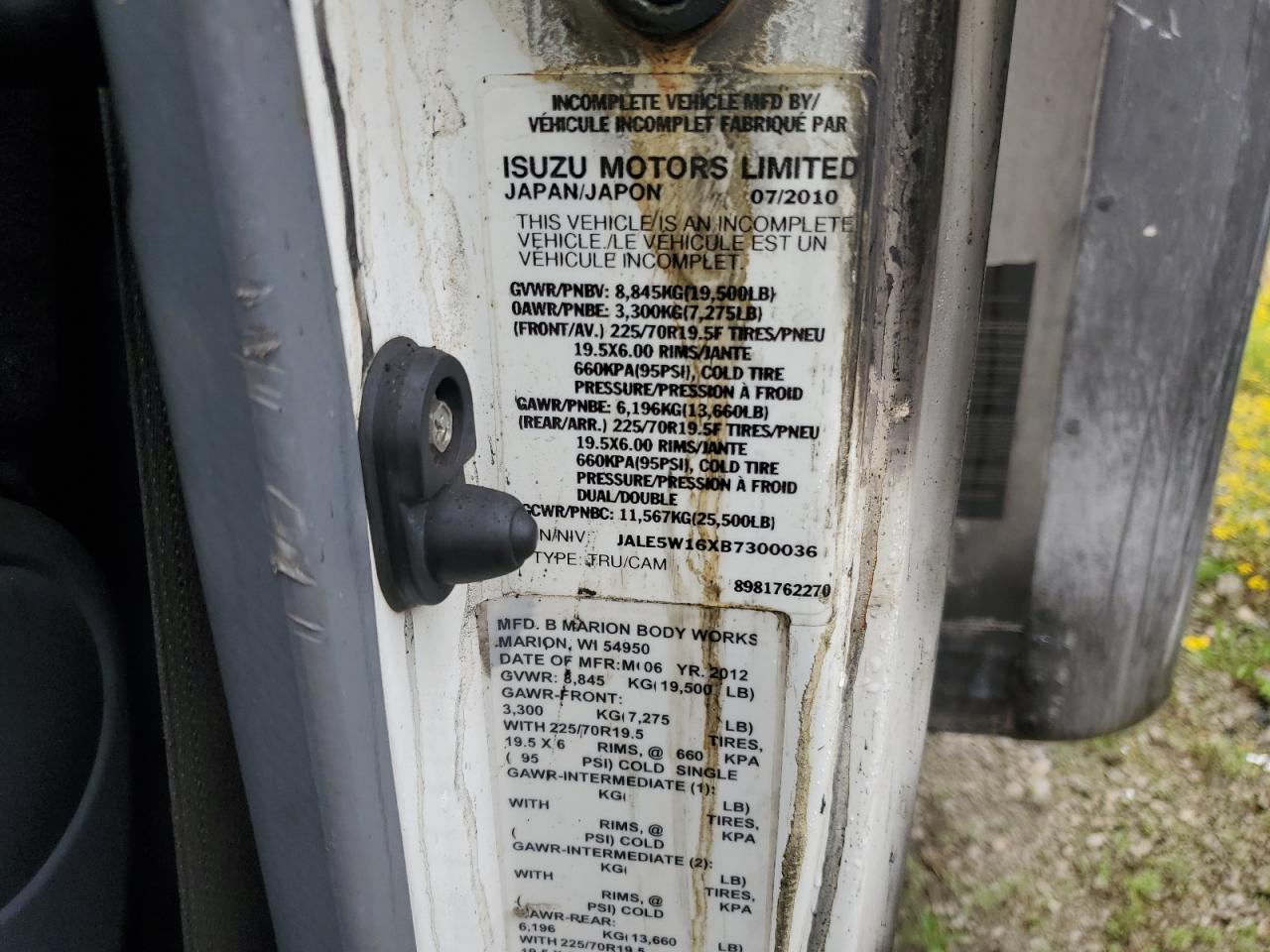 JALE5W16XB7300036 2011 Isuzu Nrr