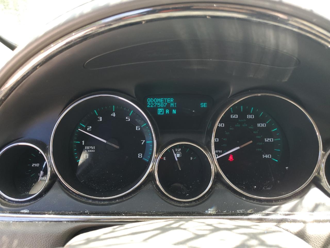 5GAKVAKDXEJ213895 2014 Buick Enclave