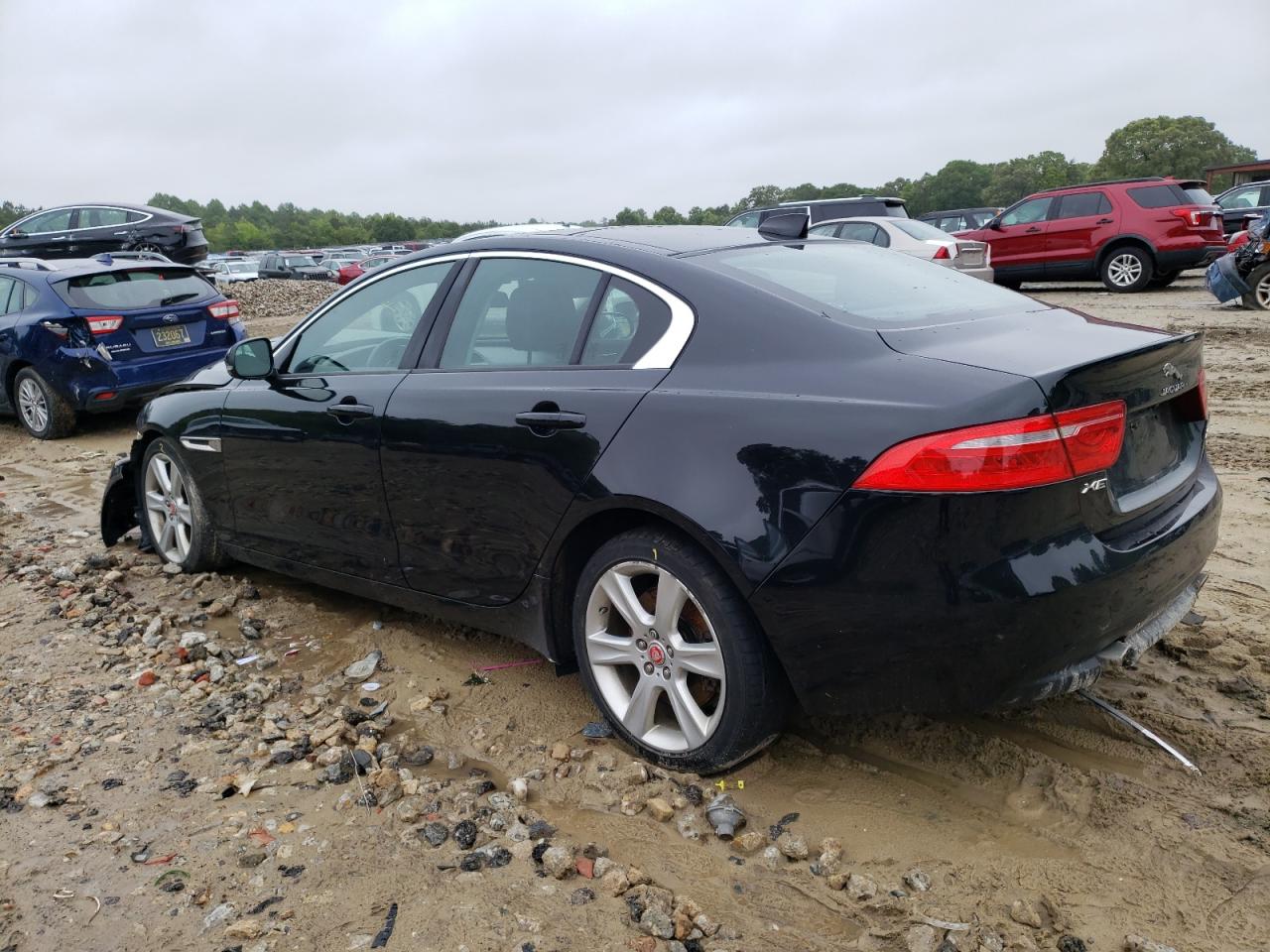 SAJAJ4FX8JCP20998 2018 Jaguar Xe Premium