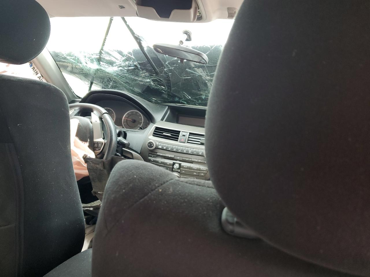 1HGCP2F34BA110859 2011 Honda Accord Lx