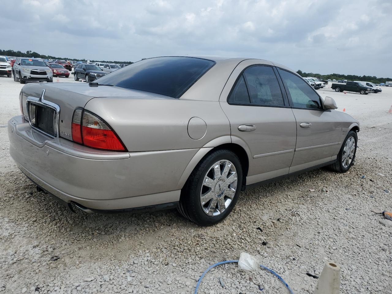 1LNHM87A93Y687341 2003 Lincoln Ls