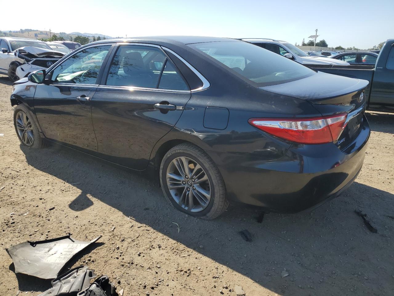 4T1BF1FK6GU592685 2016 Toyota Camry Le