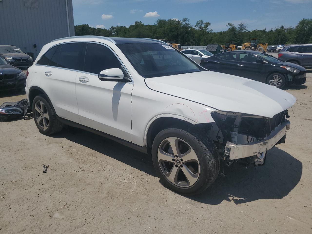 WDC0G4JB1KV139203 2019 Mercedes-Benz Glc 300