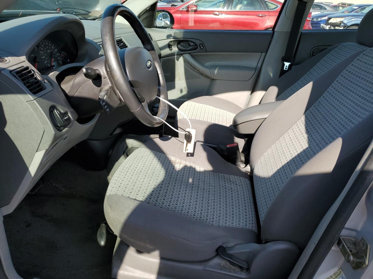 1FAFP34N35W175527 2005 Ford Focus Zx4