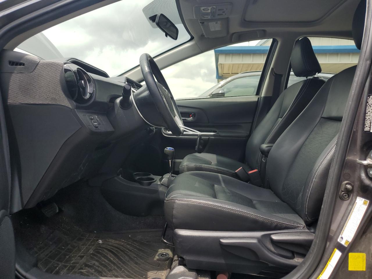 JTDKDTB33F1106628 2015 Toyota Prius C