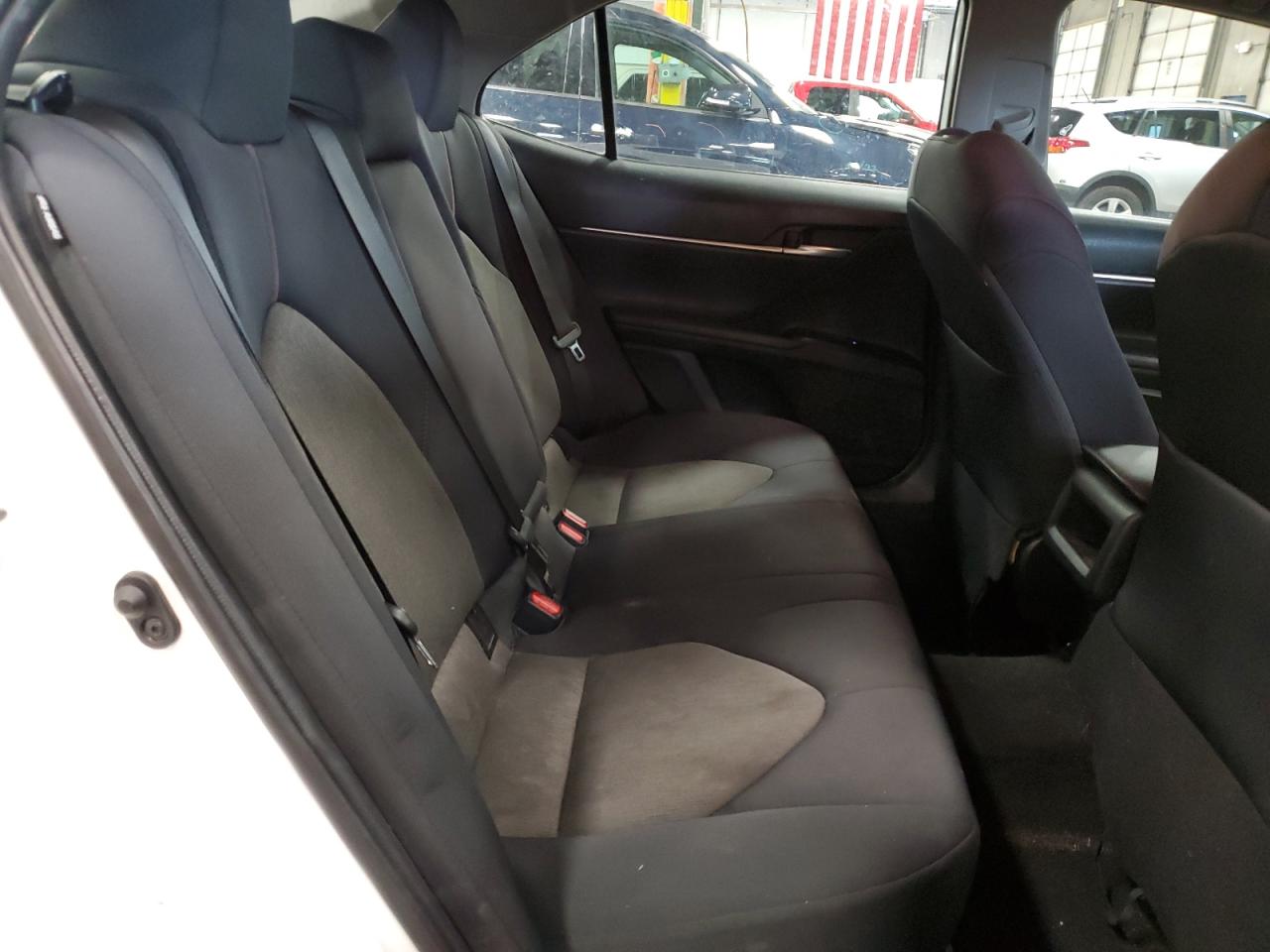 4T1C11AKXLU358490 2020 Toyota Camry Le