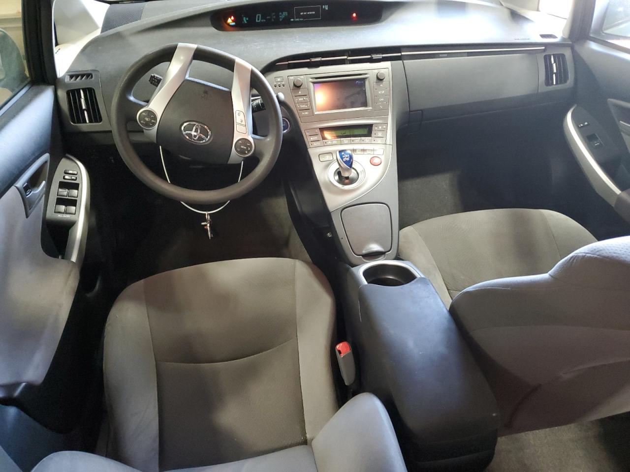 JTDKN3DU5D5593033 2013 Toyota Prius