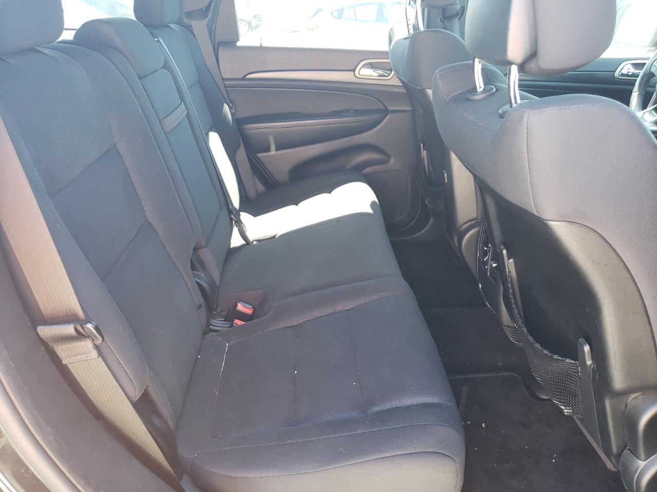 1C4RJEAG5EC157901 2014 Jeep Grand Cherokee Laredo