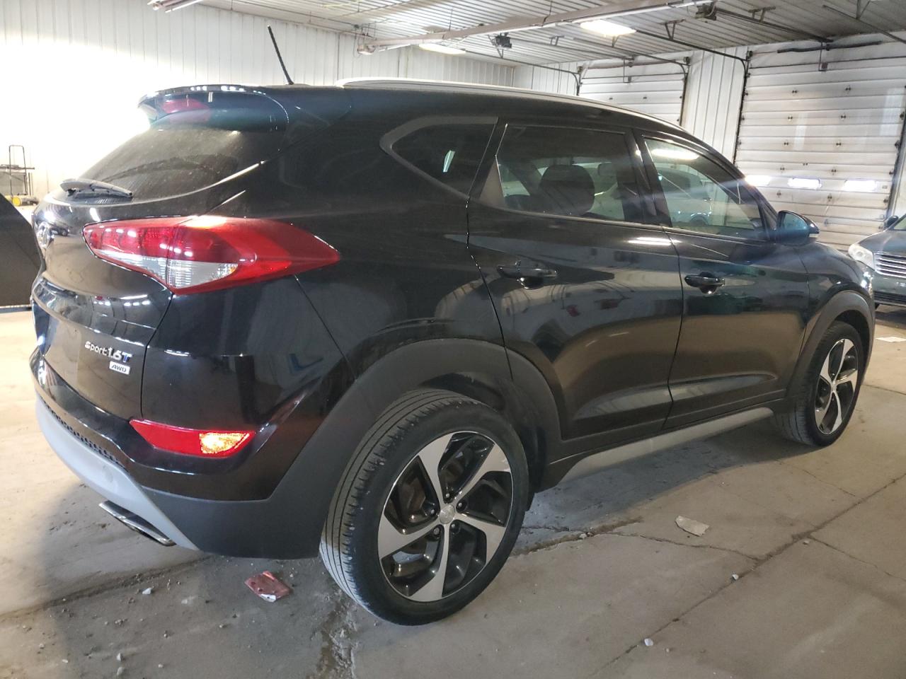 KM8J3CA21HU469921 2017 Hyundai Tucson Limited