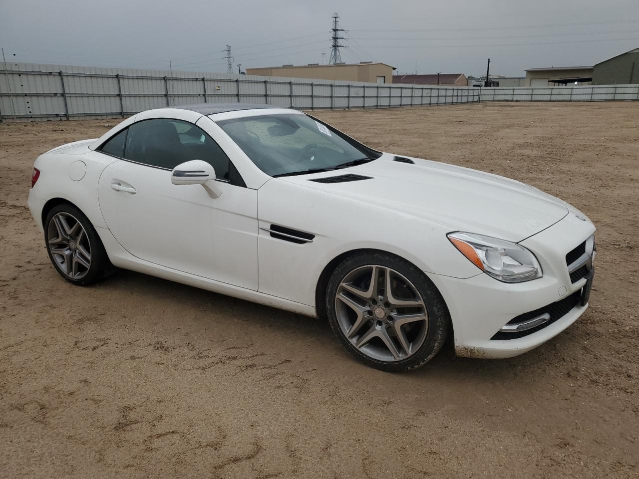 WDDPK3JA8GF118117 2016 Mercedes-Benz Slk 300