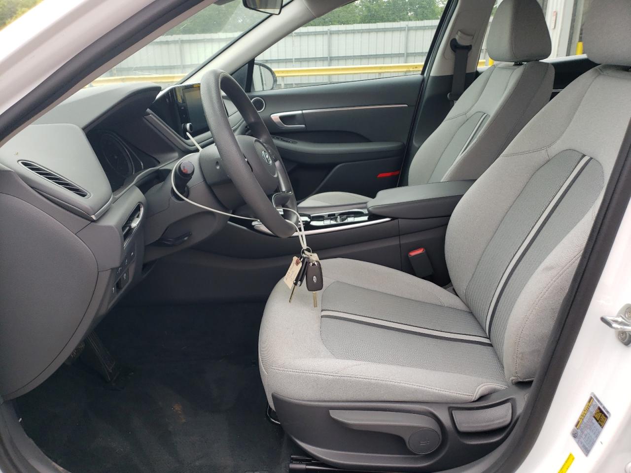 5NPEG4JA4NH141275 2022 Hyundai Sonata Se